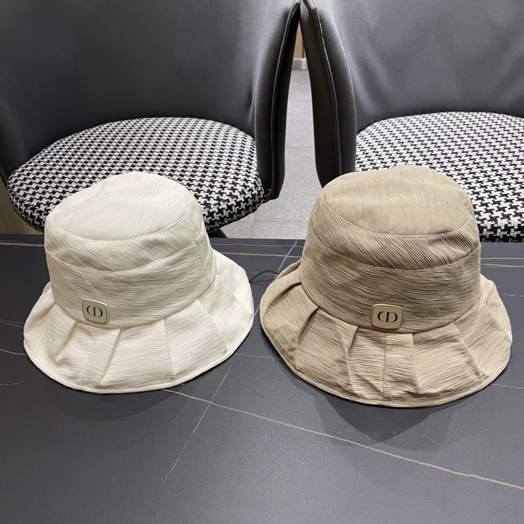 Christian Dior Caps